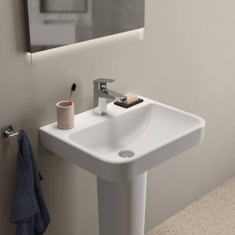 T5344 Ideal Standard i.life B Washbasin 55 cm with taphole punched ...